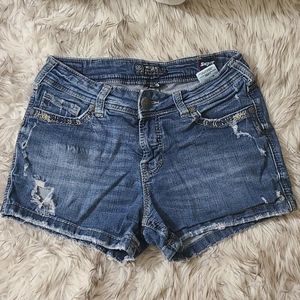 Silver Jeans Suki Mid Short